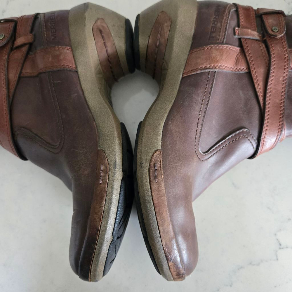 Women's Merrell Brown Leather Heeled Boots with Tan Straps US 8 - Picture 5 of 12